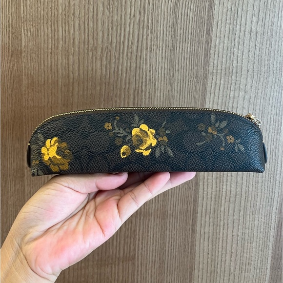 Coach Pencil Case In Signature Canvas With Floral Print - Picture 1 of 5